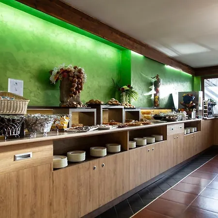 Hotell Grand Del Parco