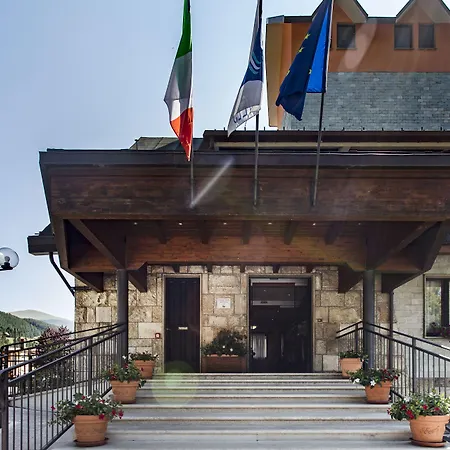 Grand Del Parco Hotell