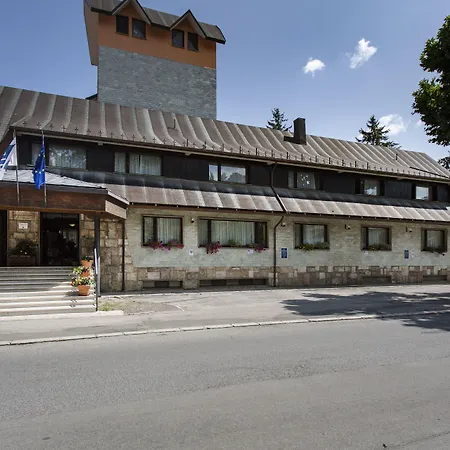 Отель Grand Del Parco